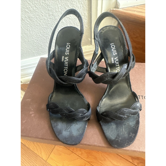 LOUIS VUITTON PARIS BRAIDED LOGO PRINT BLACK HEELS SANDALS - 35 *READ* - Picture 6 of 12
